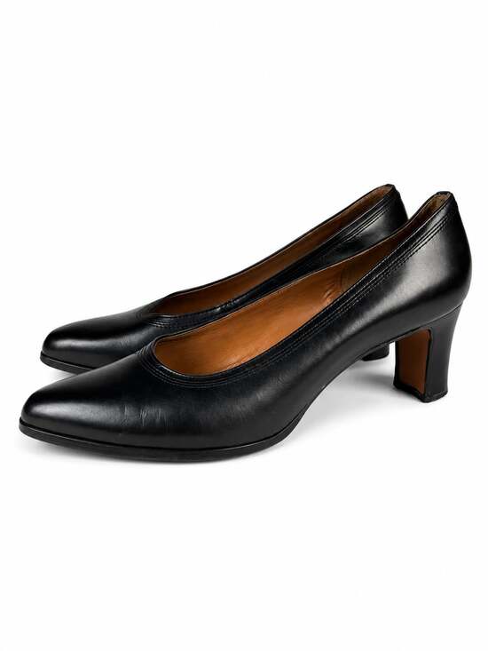 Etienne Aigner Shoes - Etienne Aigner Black Leather Classic Minimalist Pointed Toe Heels Size 8.5 M